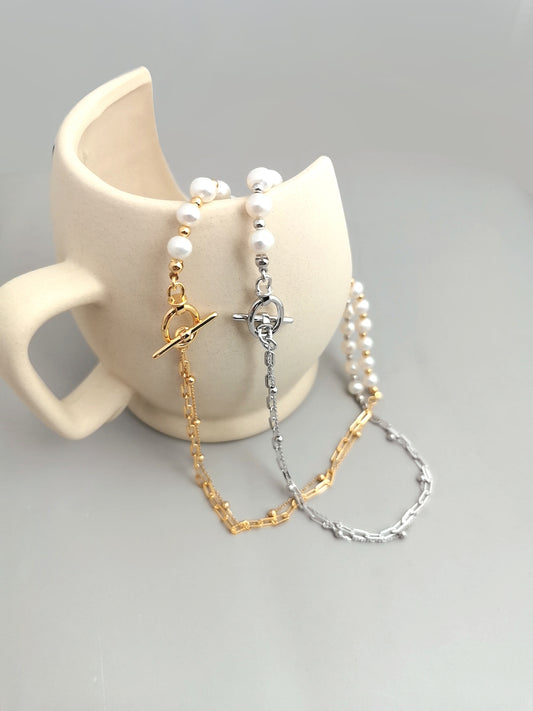 Pearl & Chain Necklace